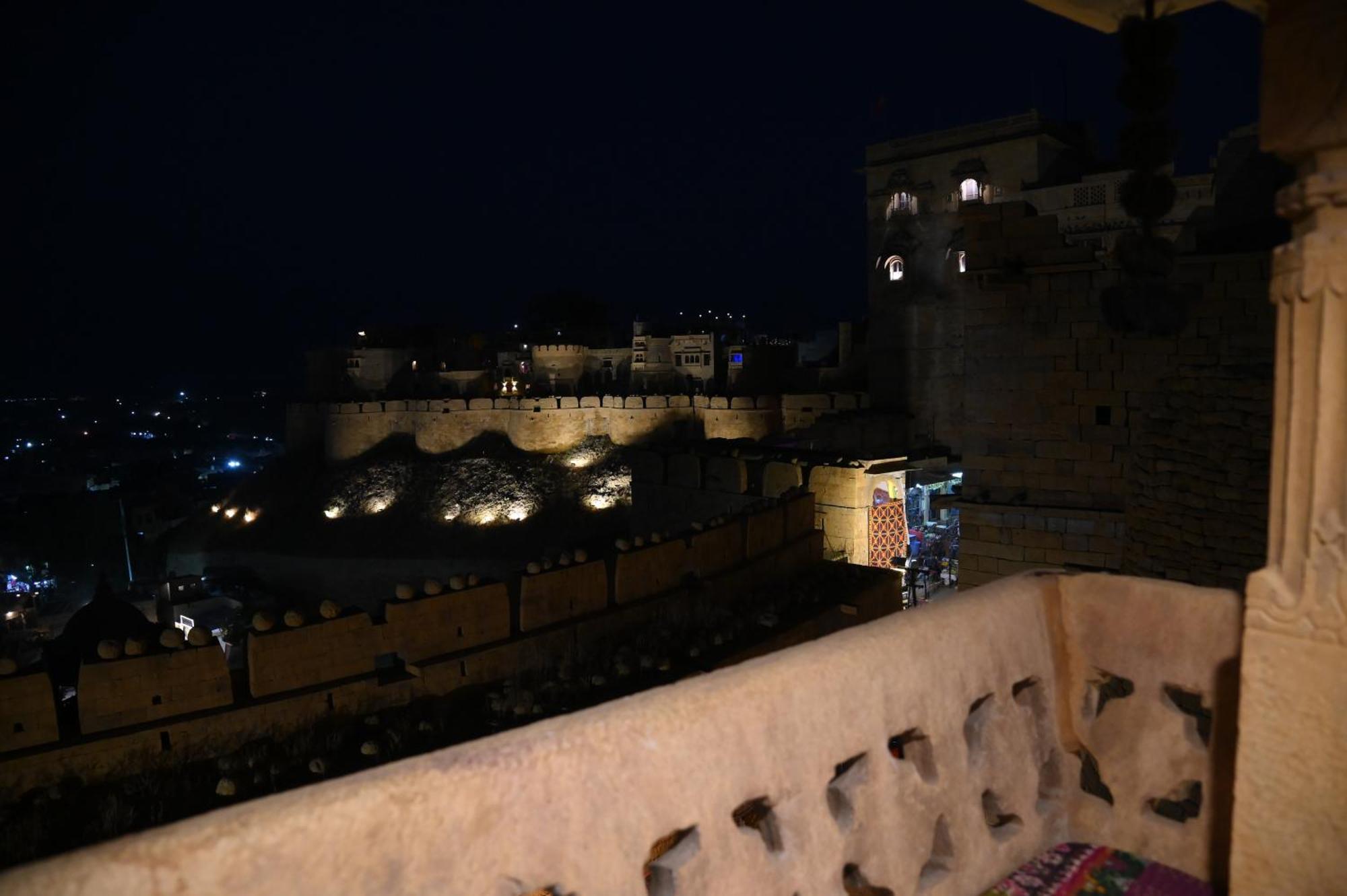 K D Palace - Heritage Hotel On Fort Jaisalmer Exteriör bild